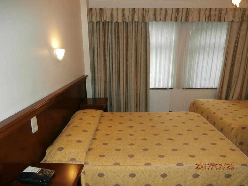 Hotel L'Auberge Autrichienne บรัสเซลส์ ภายนอก รูปภาพ